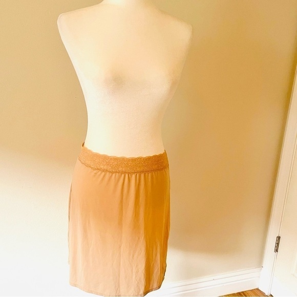 Petticoat Skirt - Size M - Excellent condition - Picture 5 of 9